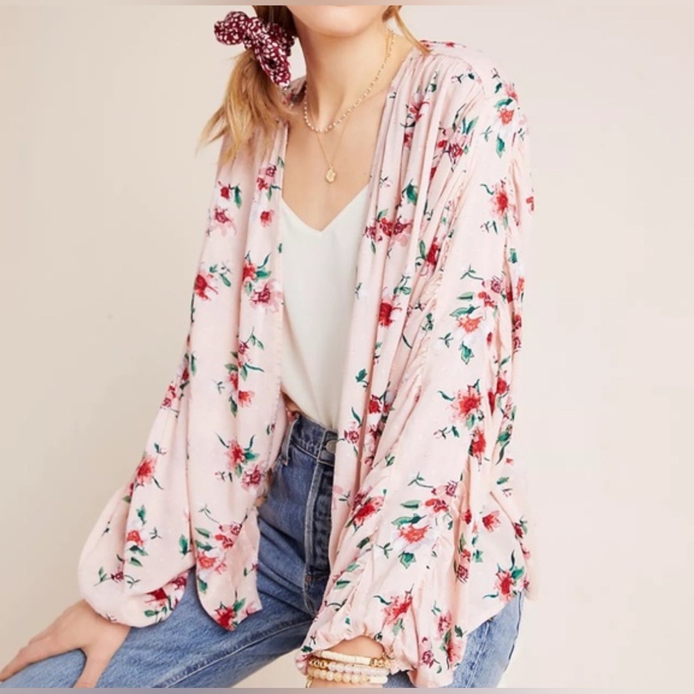 ANTHROPOLOGIE ANDERSEN AND LAUTH Pink Floral long sleeve kimono Cottagecore